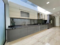 Orchard Road (D9), Terrace #455772361